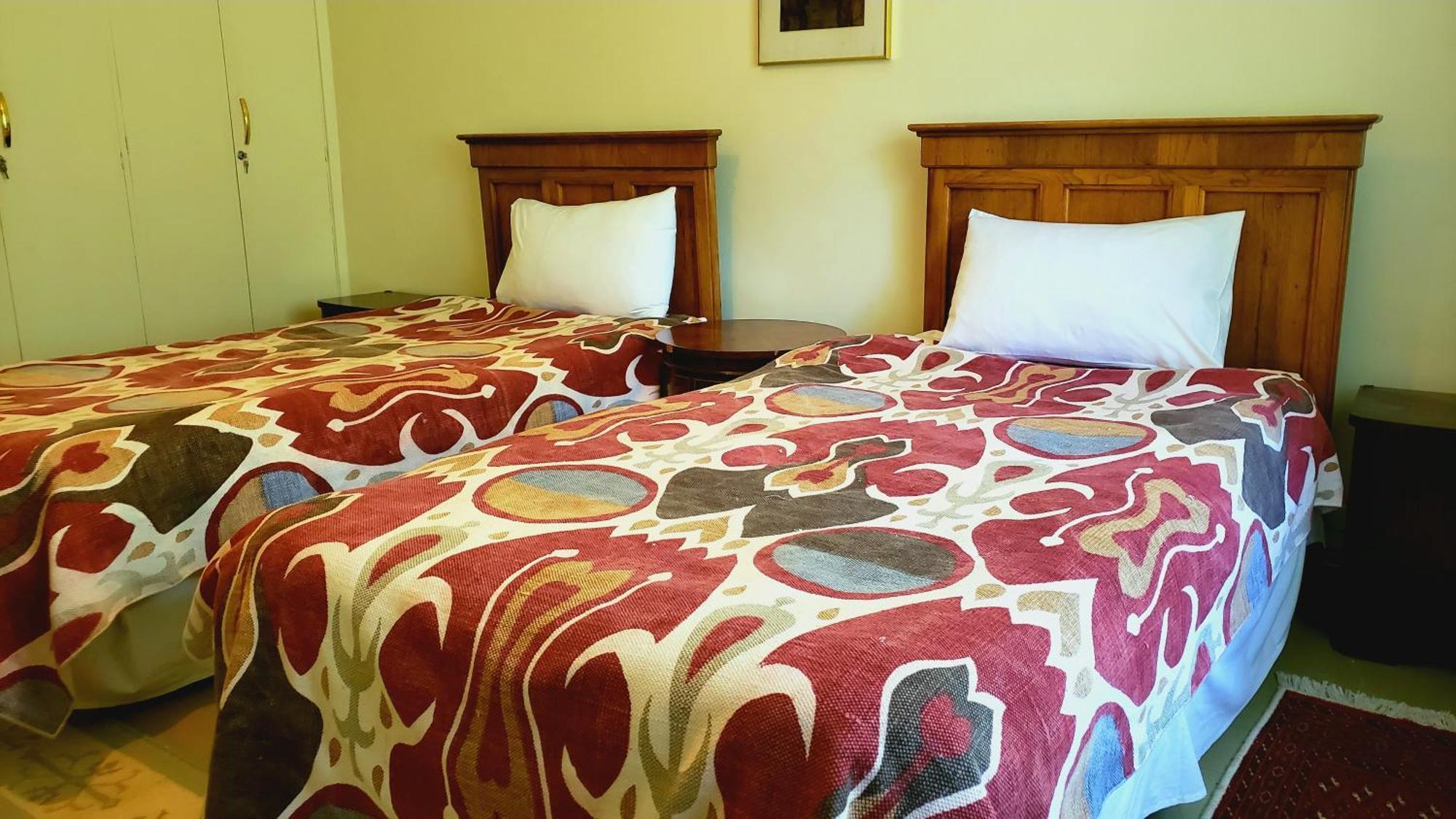 Zereniti House Hotel Muyaka ภายนอก รูปภาพ